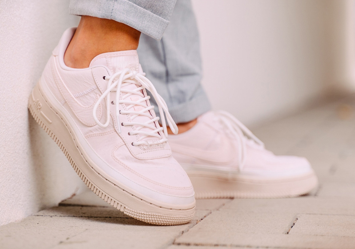 Nike Air Force 1 Wmns Soft Pink Aa0287 604 3