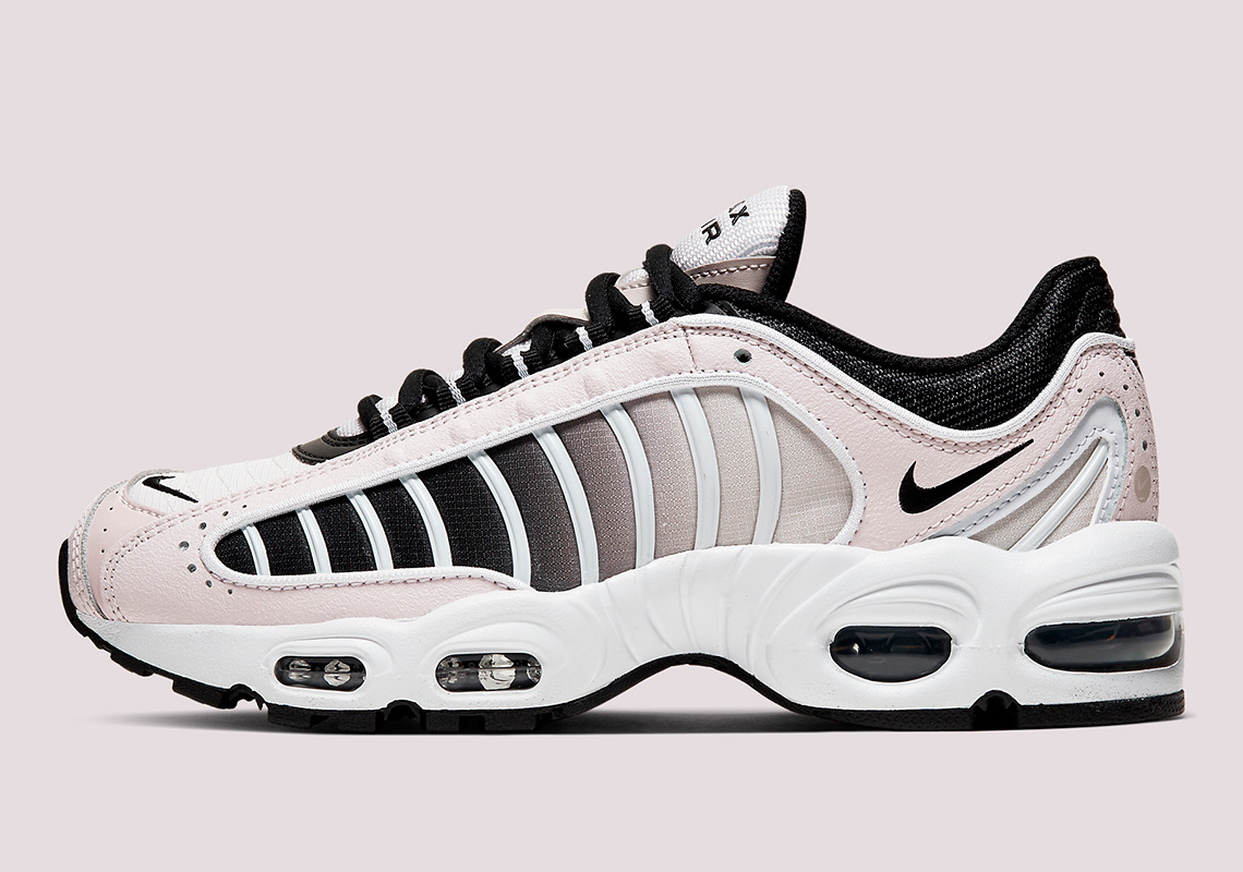 Nike Air Max Tailwind IV Soft Pink 