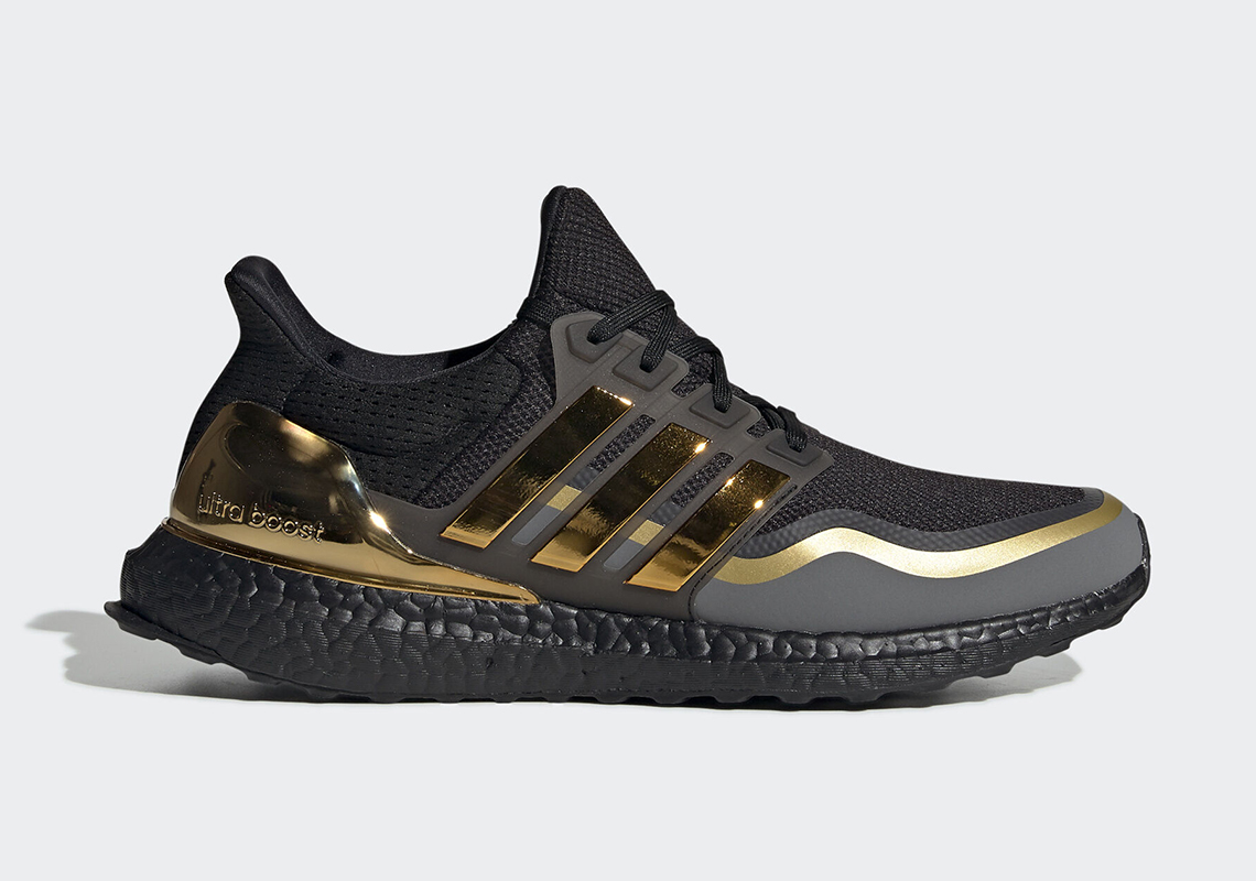 adidas ultra boost gold