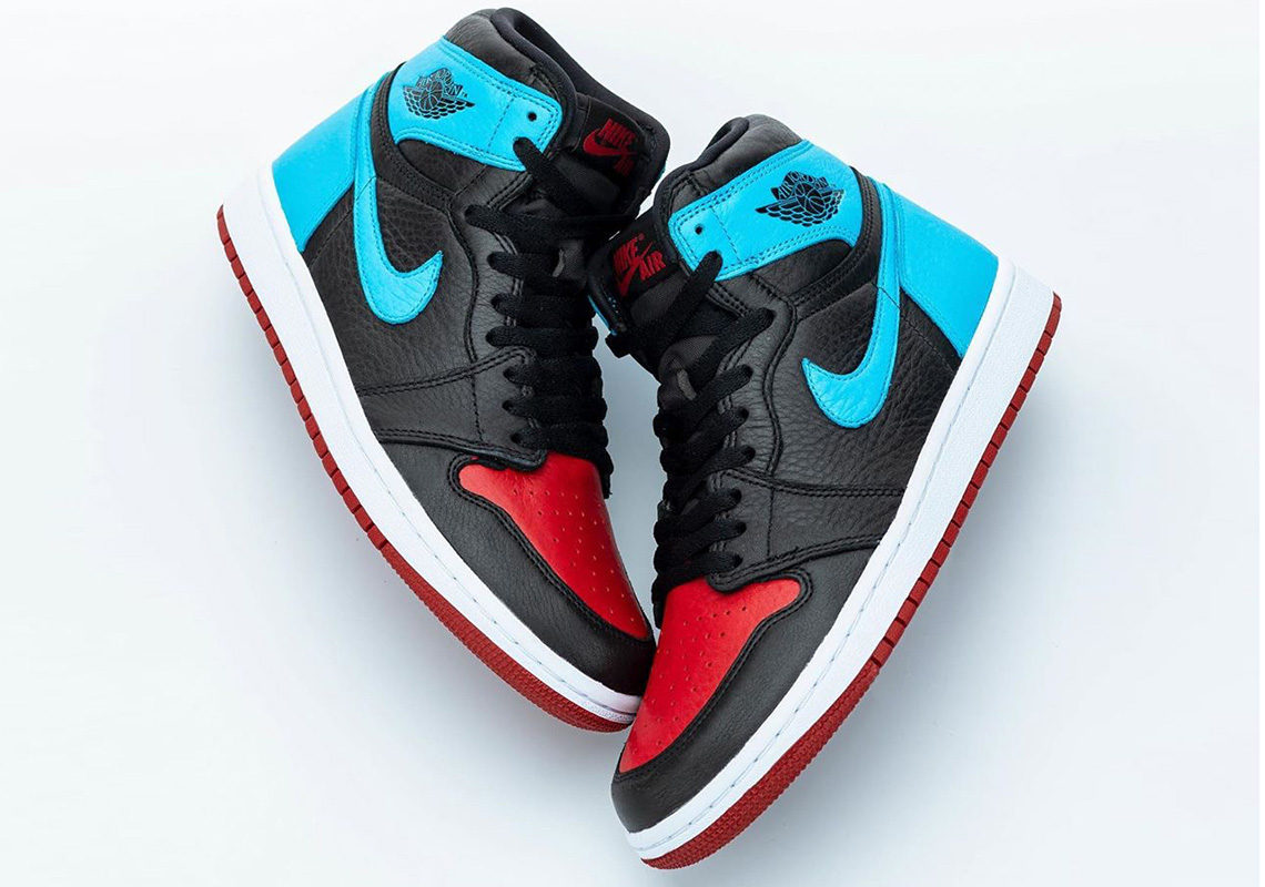 Detailed Look At The Air Jordan 1 Retro High OG WMNS "UNC To Chicago"