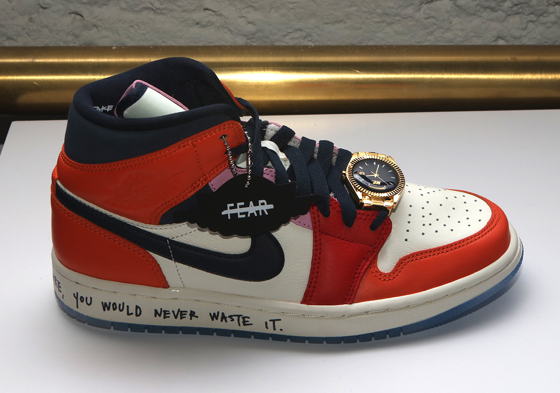 jordan retro 1 with watch