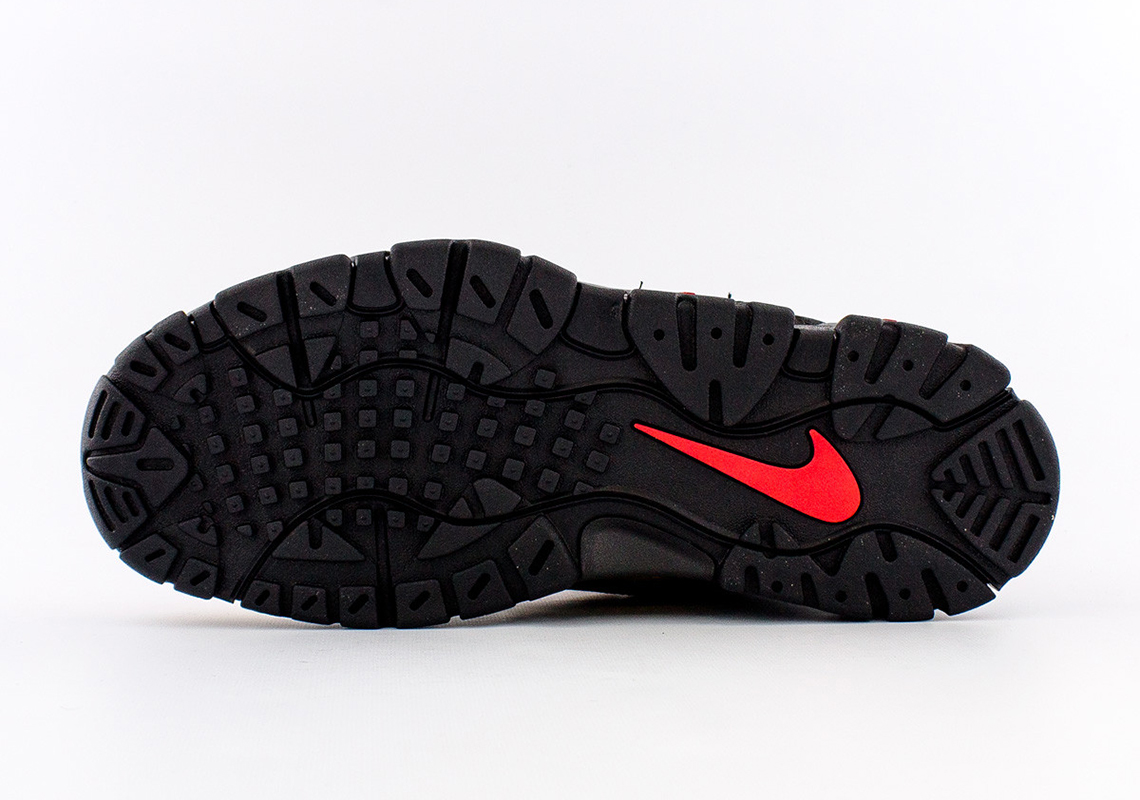 nike trainers air barrage CT1573 700 2