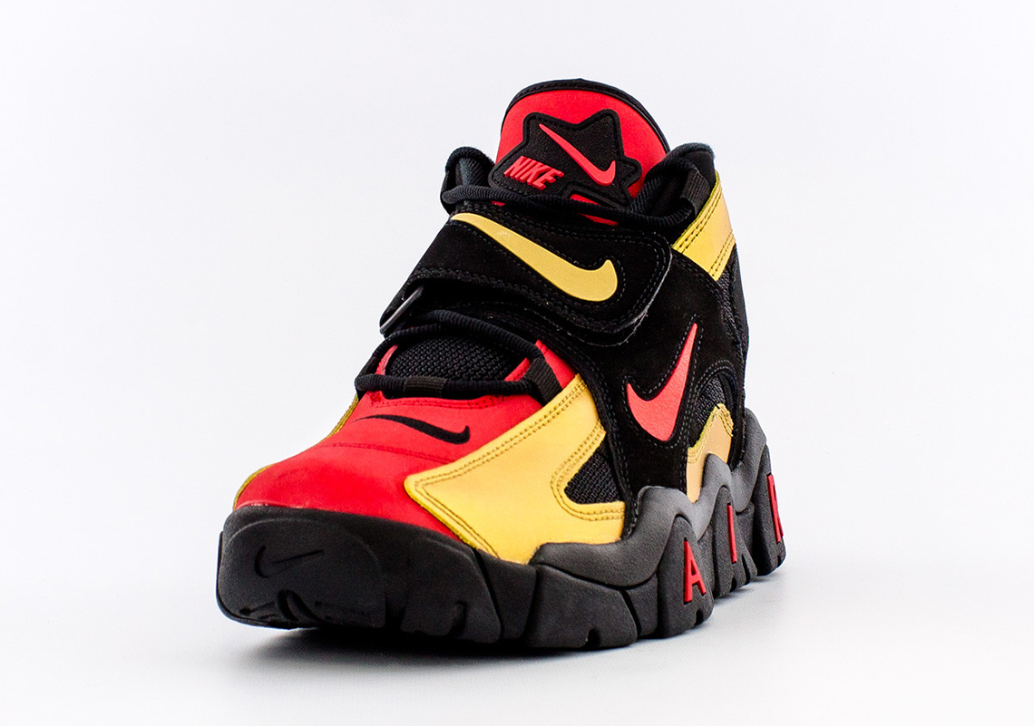 nike air barrage red gold