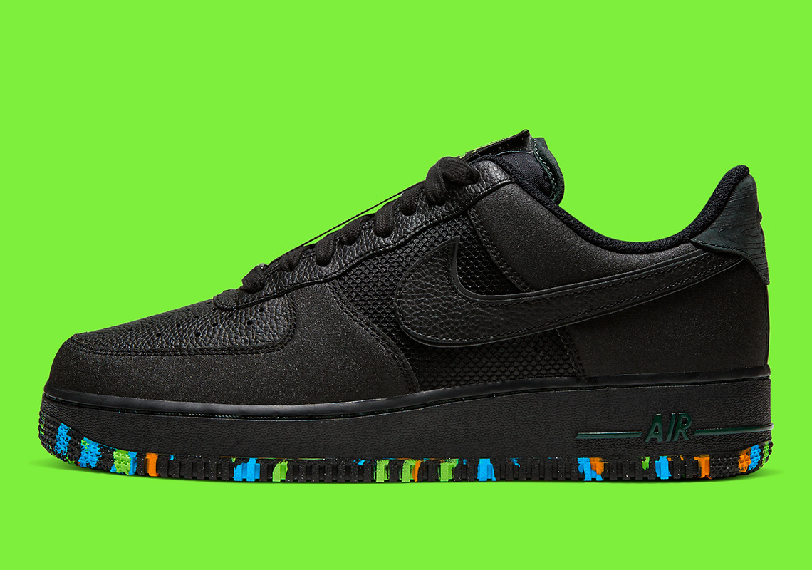 Nike Air Force 1 Low &quot;NYC Parks&quot; Channels The Fall Vibes: Official Photos
