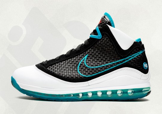 Detailed Look At The Nike LeBron 7 Retro “Red Carpet”