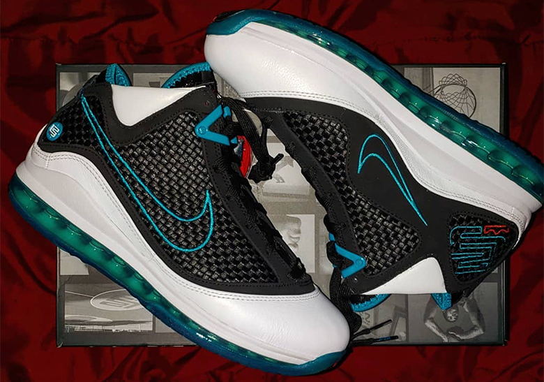 Nike LeBron 7 Red Carpet Release Date | SneakerNews.com