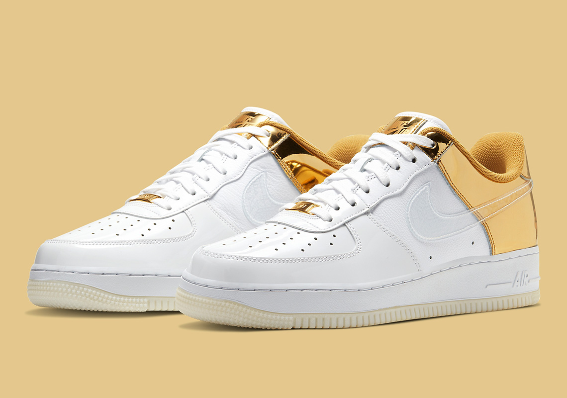 Official Images Of The Nike Air Force 1 Low "Shanghai"