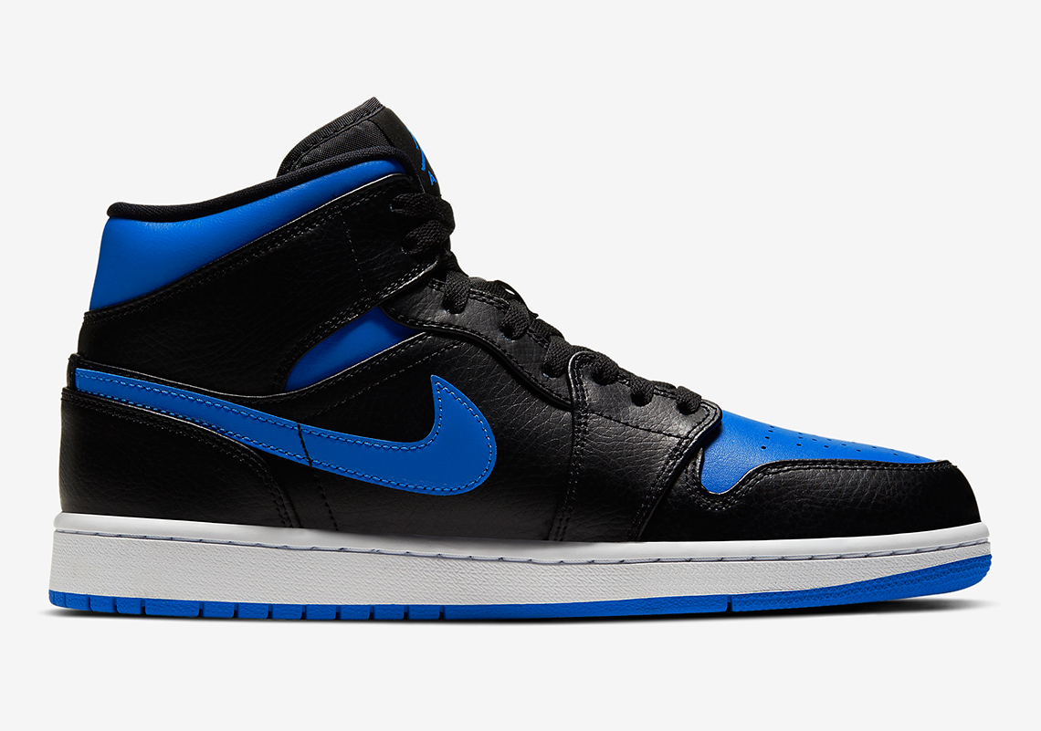 Air Jordan 1 Mid Royal 554724 068 Official Images 6