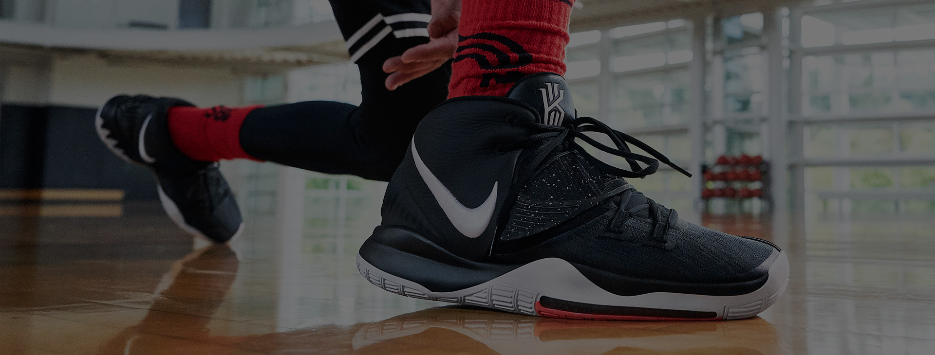 Kyrie 6 Basketball Shoe. Nike DK