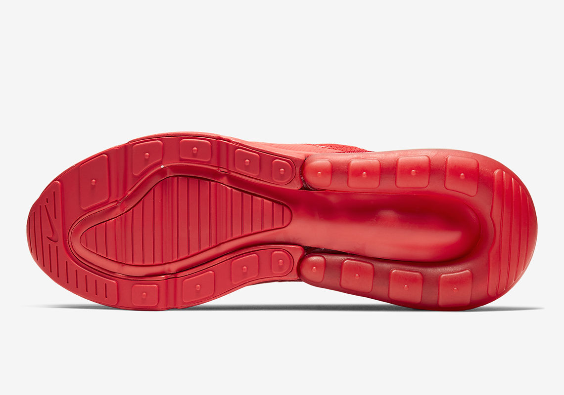 nike air max 270 sneakers in triple red