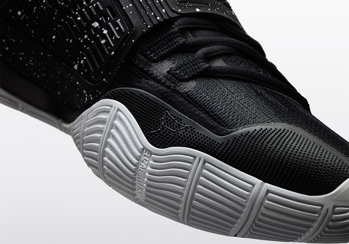Nike Kyrie 6 Mens Size 13 Vast Gray Black Blue Animal Prints