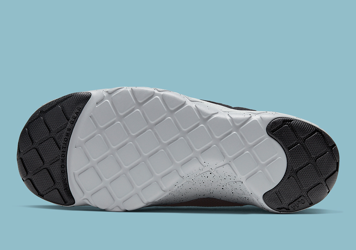 Nike ACG Moc 3 CI9367-200 CI9367-001 Release Date | SneakerNews.com