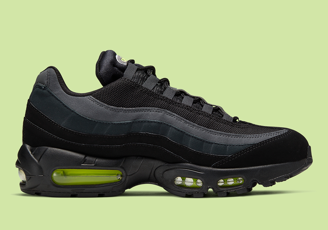 Nike Air Max 95 Black Volt Cv1635 002 3