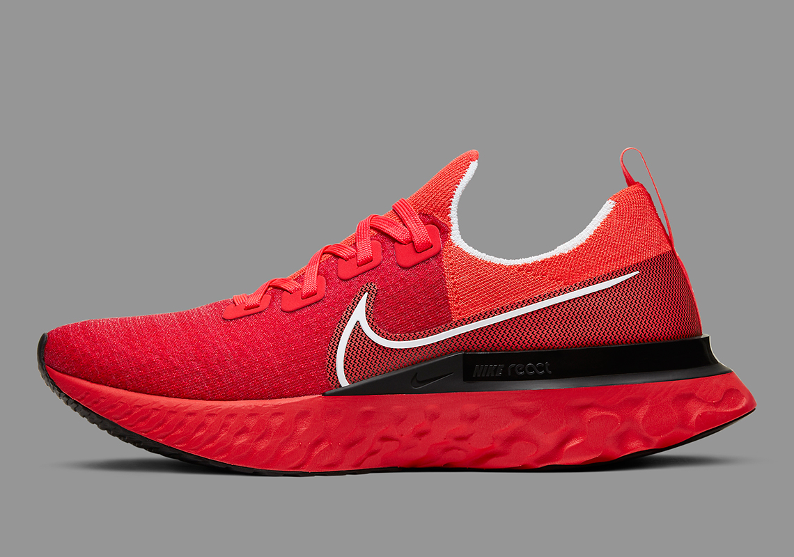 nike infinity run red