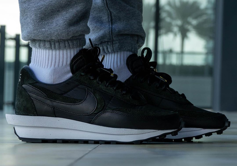 Negende Terug kijken wat betreft Nike LDWaffle sacai BV0073-002 On-Foot Look | SneakerNews.com