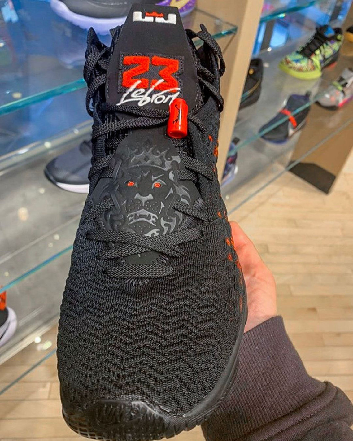 lebron 17 infrared release