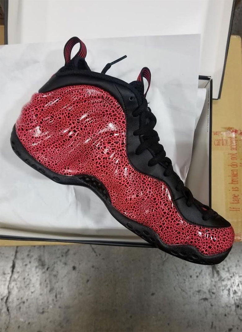 nike air foamposite one lava