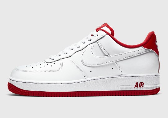 Nike Sticks To Tradition With Another Simple Air Force 1 Colorway