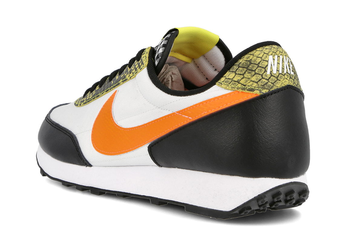 Nike Wmns Daybreak Black Orange CQ7620-001 | SneakerNews.com