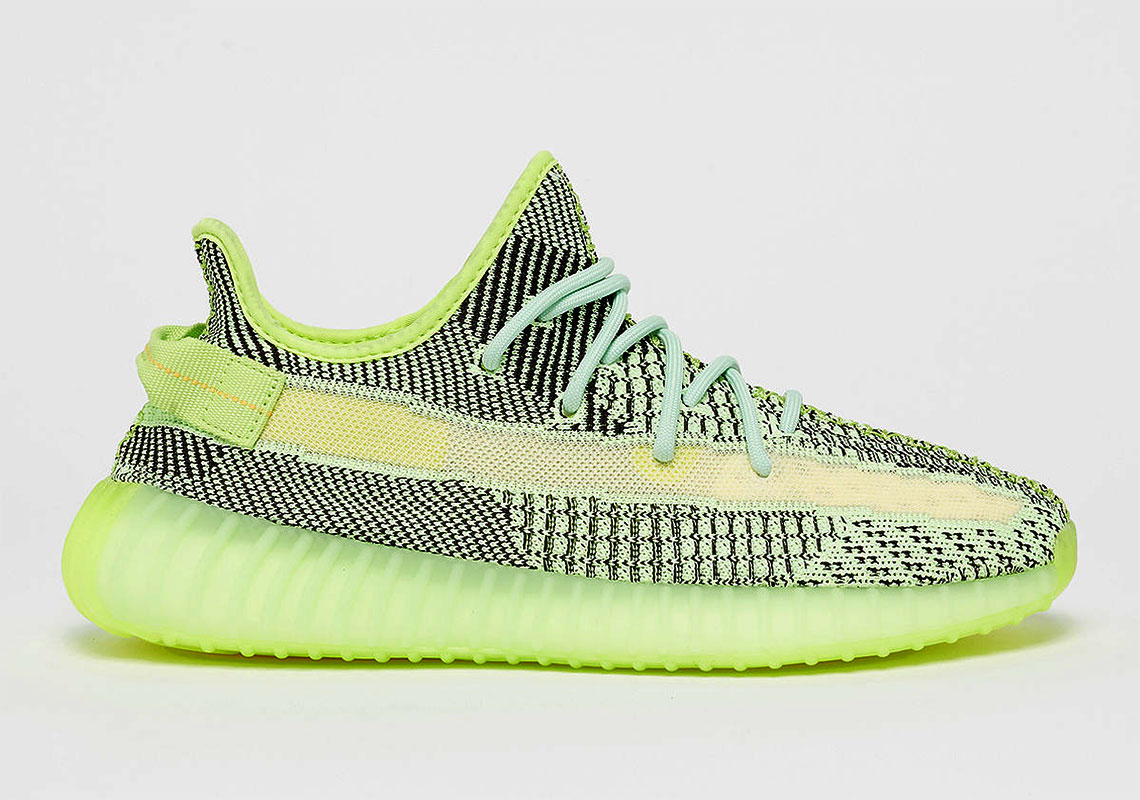 yeezy boost 350 v2 light green