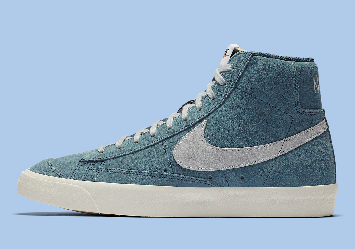 nike blazer mid 77 blue suede