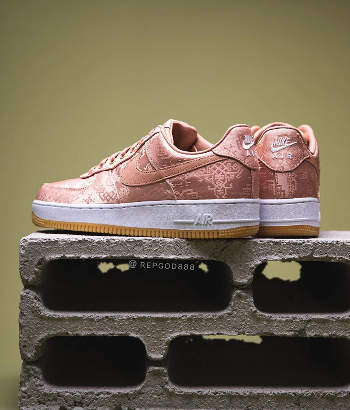 Air force 1 hot sale rose gold clot