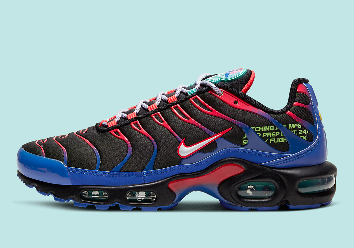 nike air max plus CV7541 001 4