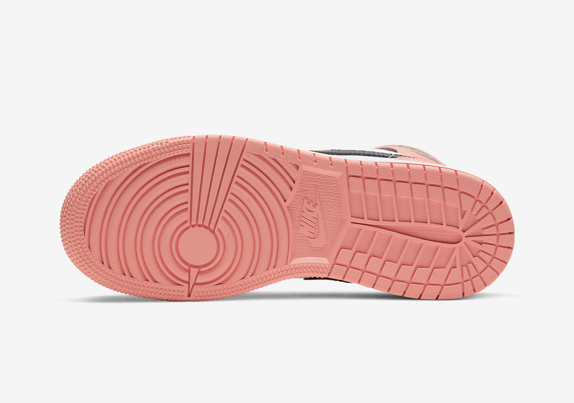 Air Jordan 1 Mid GS Pink Quartz 555112-603 | SneakerNews.com