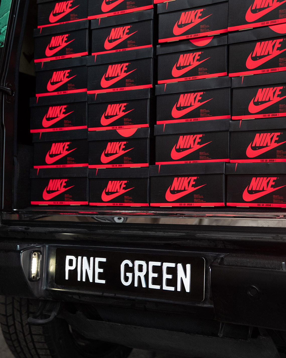 Air Jordan 1 Pine Green Titolo Mercedes Release Info 8