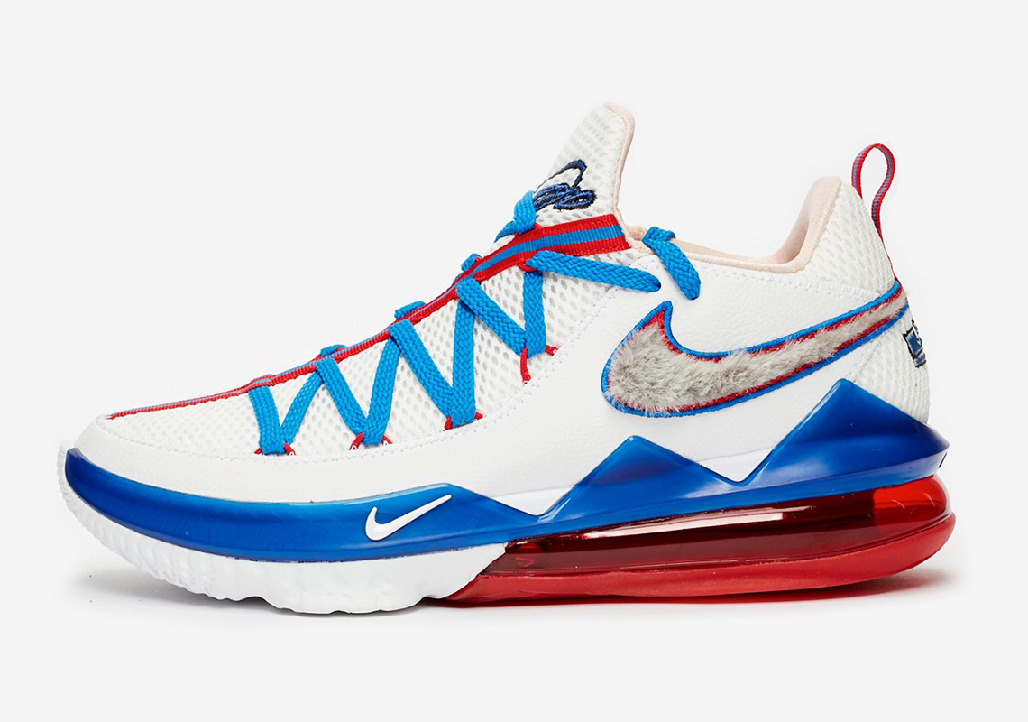 lebron looney tunes shoes