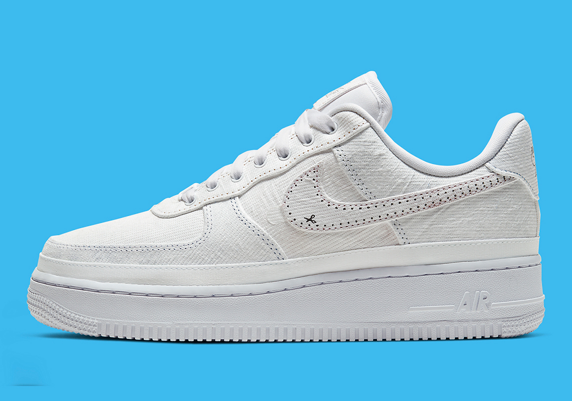 white seal tear air force 1