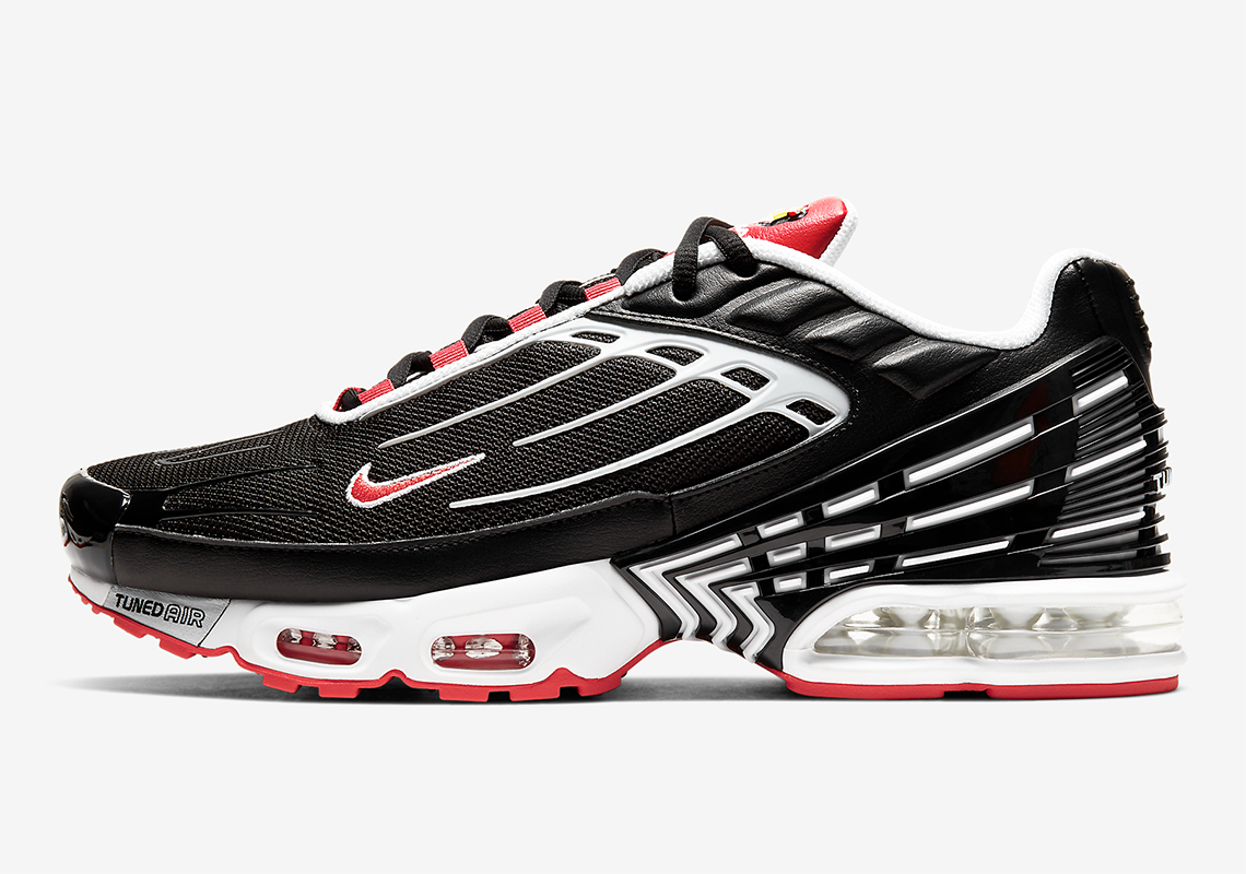 Red black sale and white tns