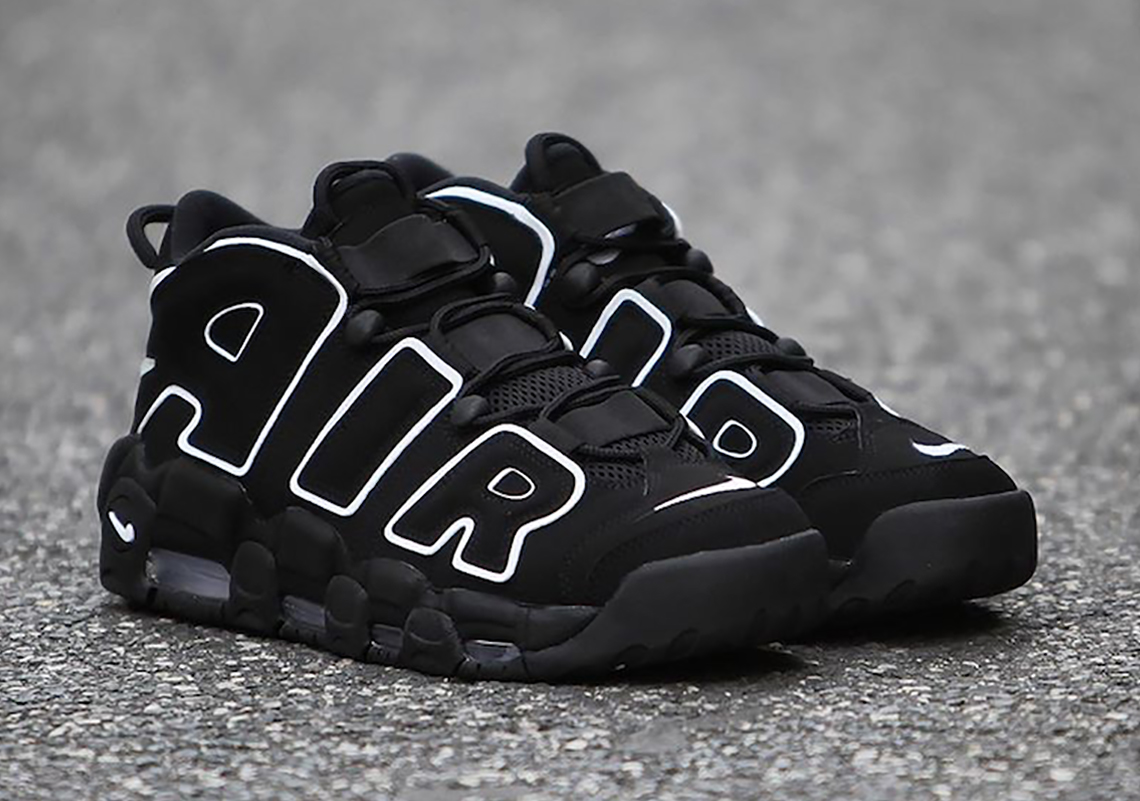 Buy > nike air more uptempo negras > in stock