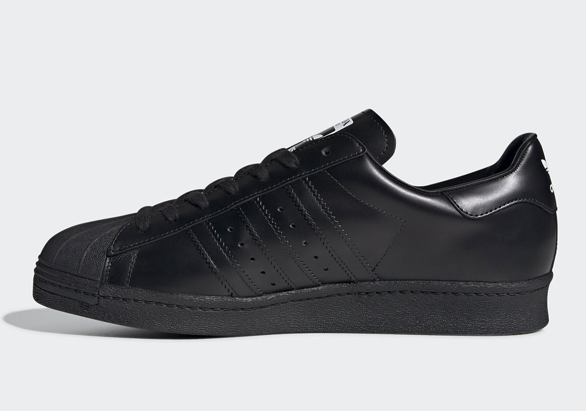 adidas superstar black 2020