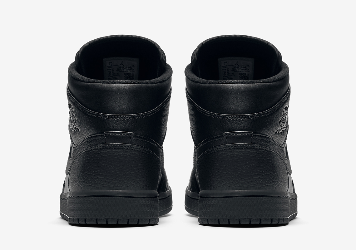 jordan 1 triple black mid