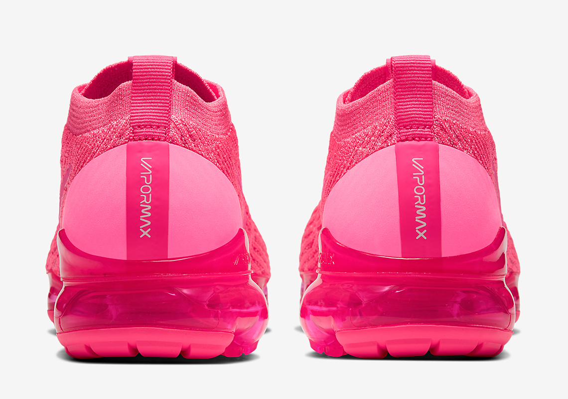 neon pink shoes nike
