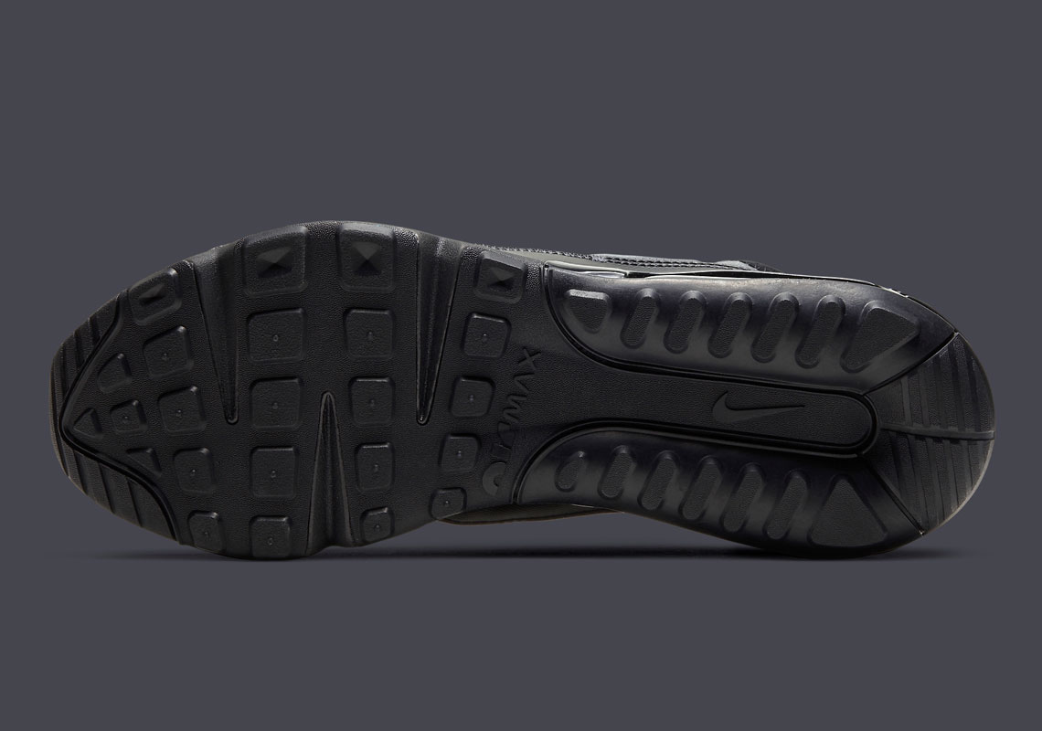 Nike Air Max 2090 Drops In &quot;Triple-Black&quot; Offering: Photos