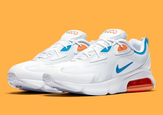 The nike wmns air max oketo Suits Up In Miami Dolphins Colors