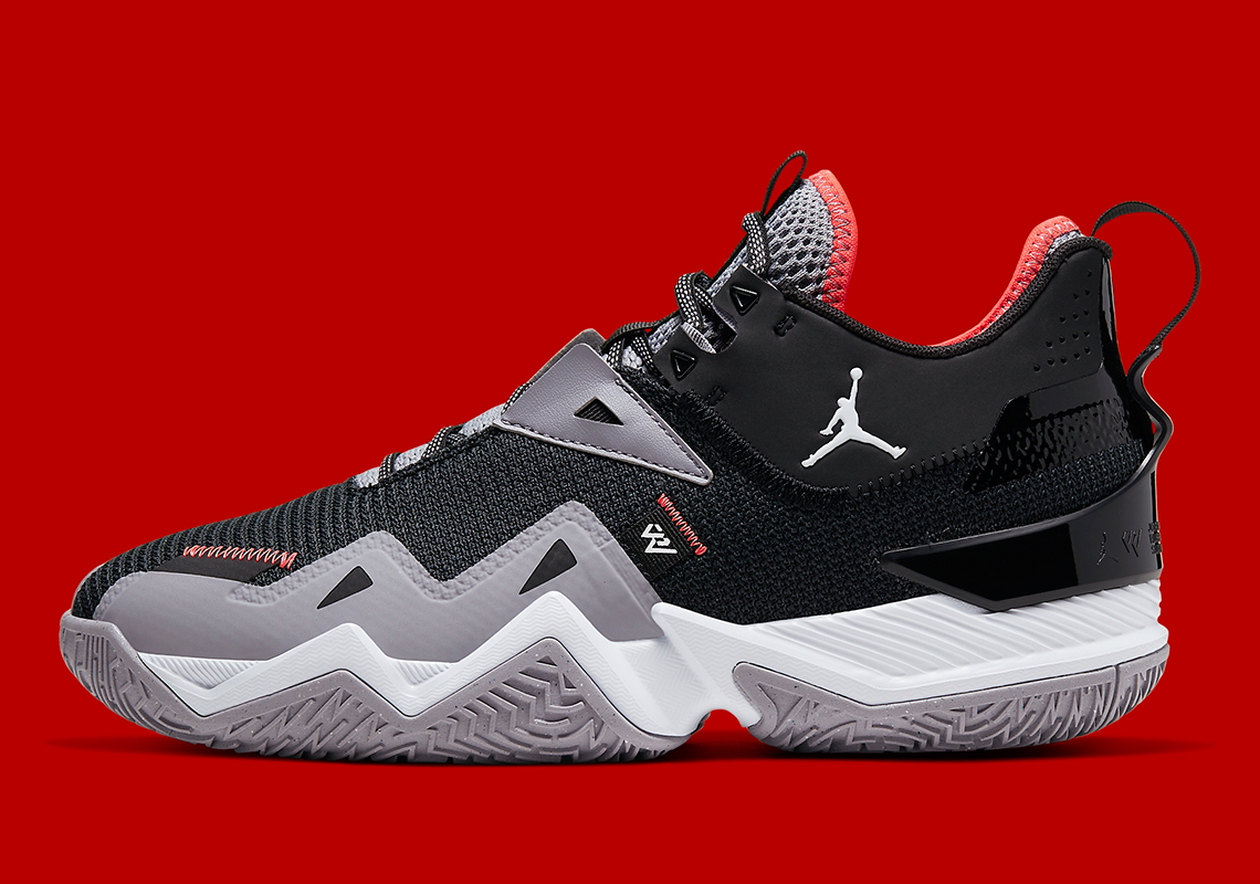 tenis jordan westbrook one take black cement