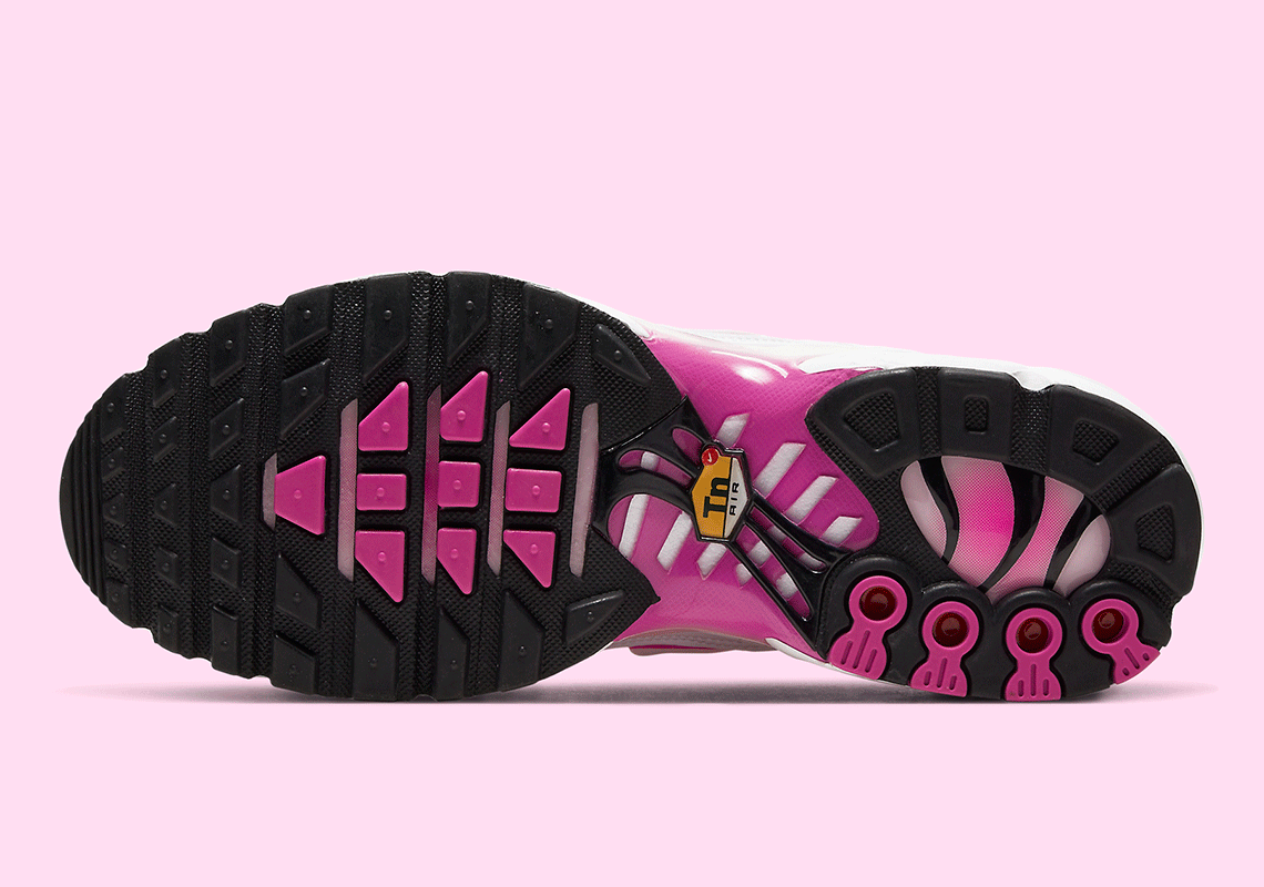 pink and black tns