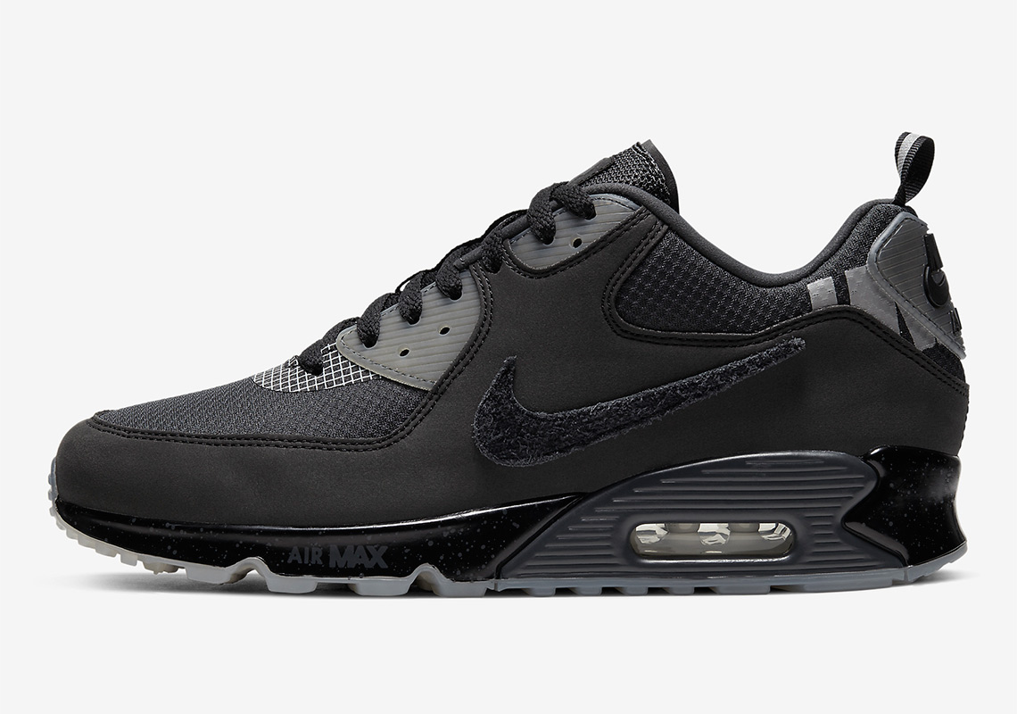 black nike 90s