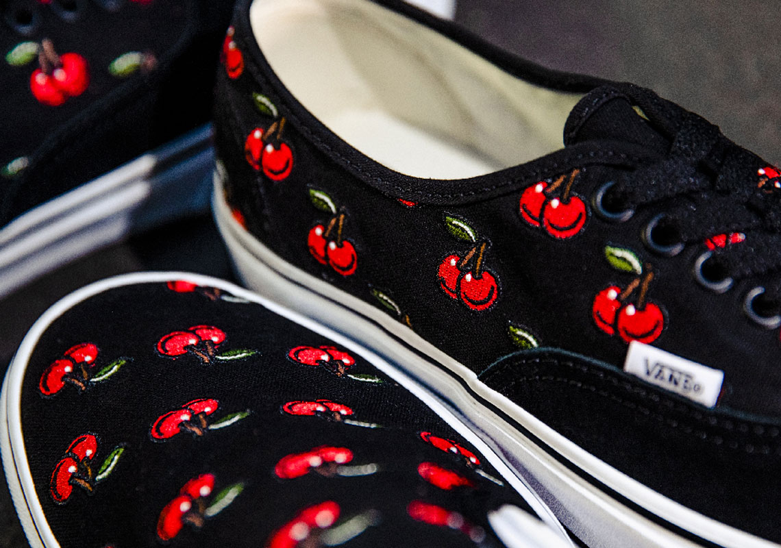 vans shoes cherry