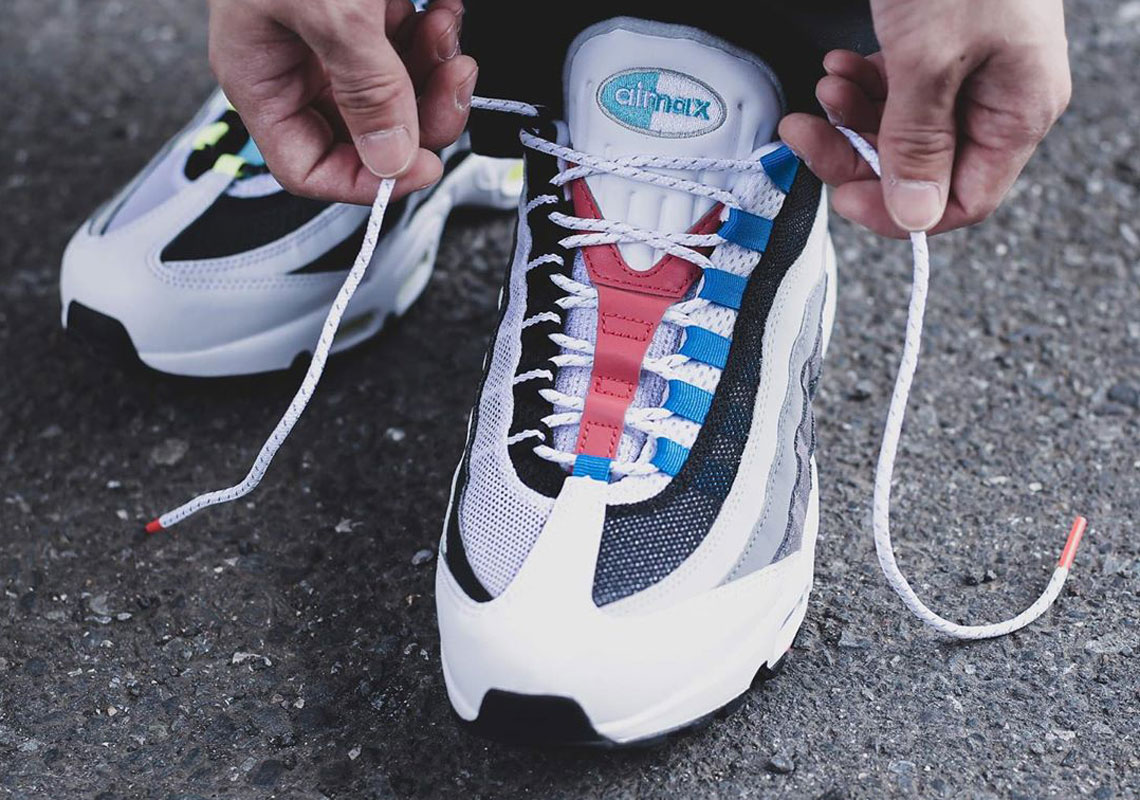 Split style best sale air max 95