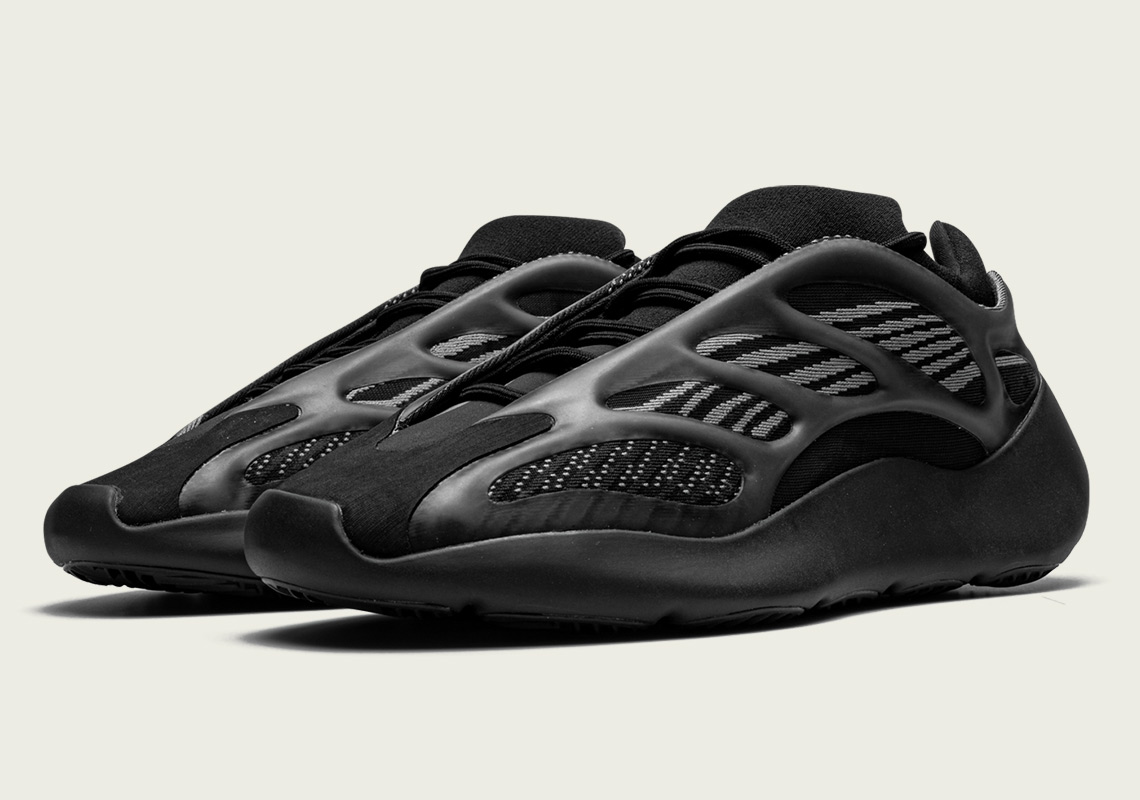 adidas Yeezy 700 v3 "Alvah" (Black) – Buying Links | SneakerNews.com