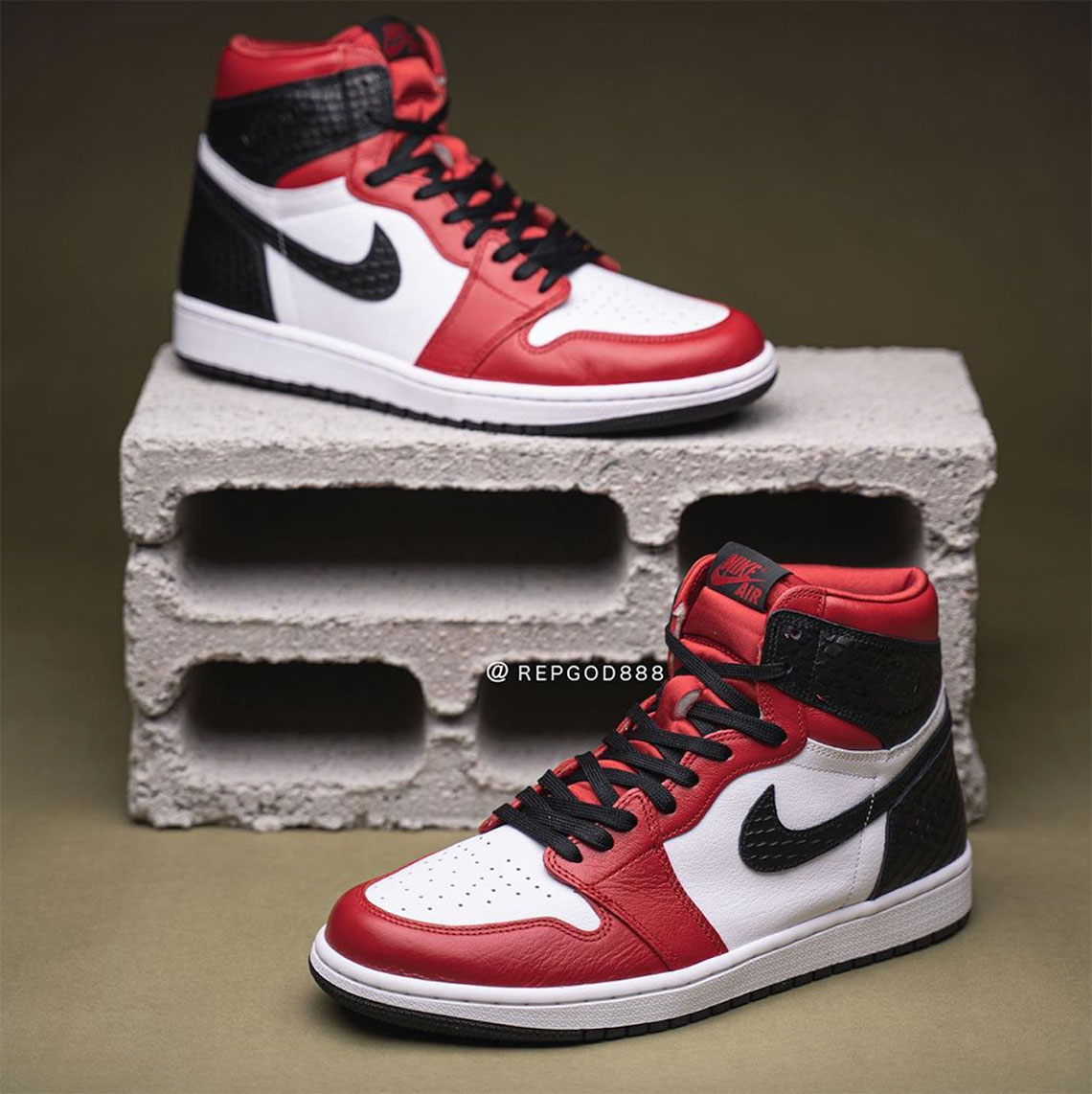 Air Jordan 1 Satin Snake Release Date | SneakerNews.com