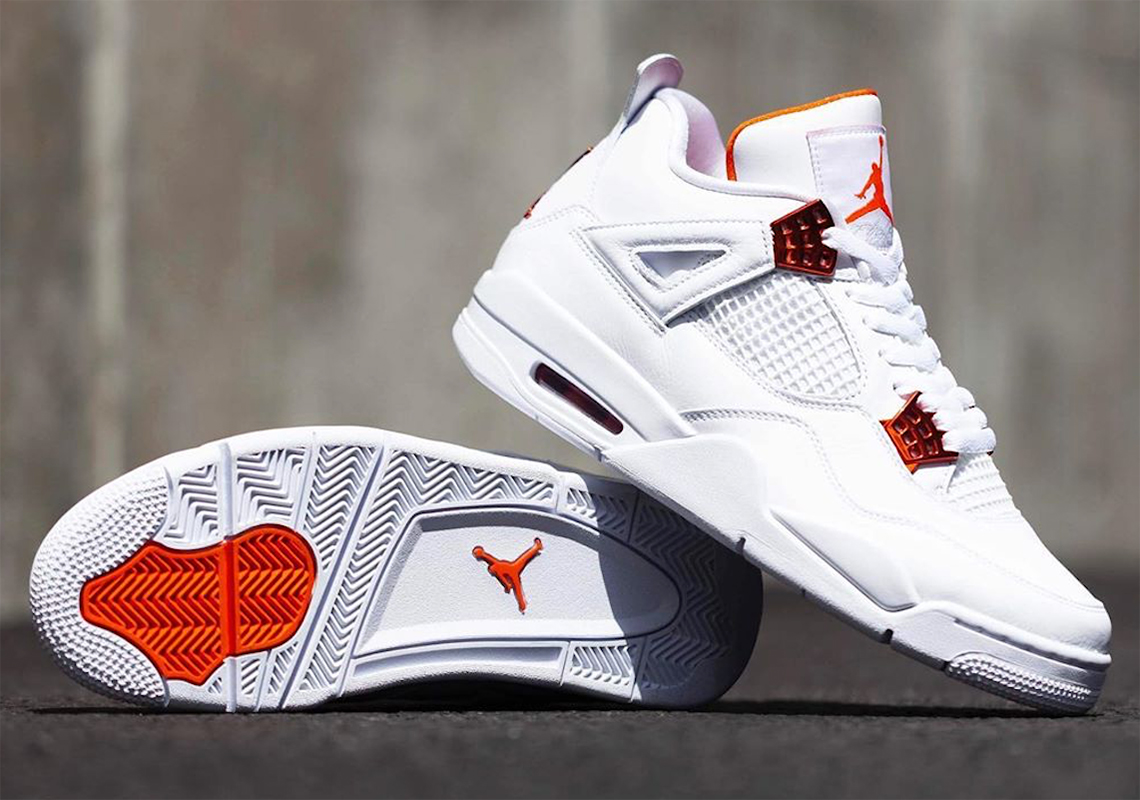 air jordan 4 metallic orange