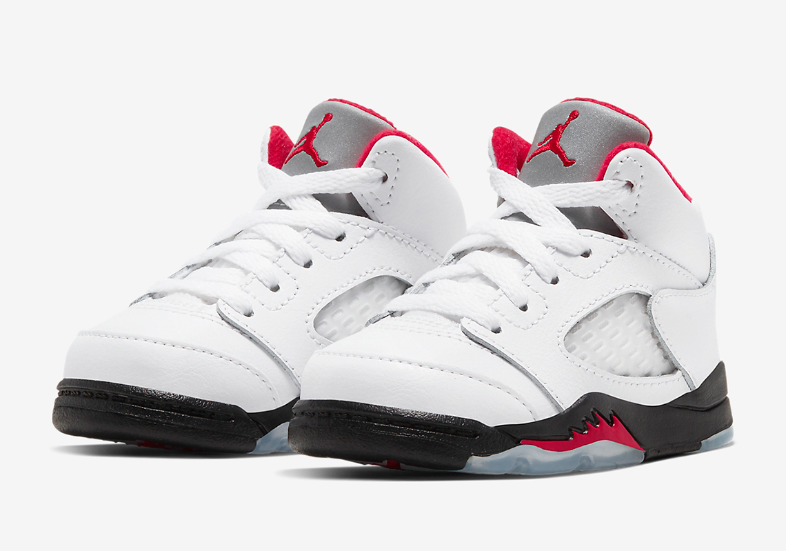 WINGS for the Jordan Brand 8×8 Collection Fire Red Infant 440890 102 4