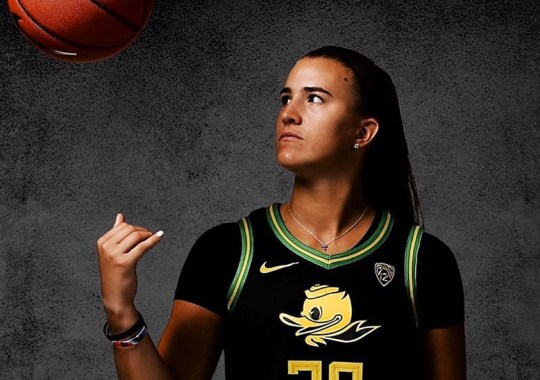 sabrina ionescu nike