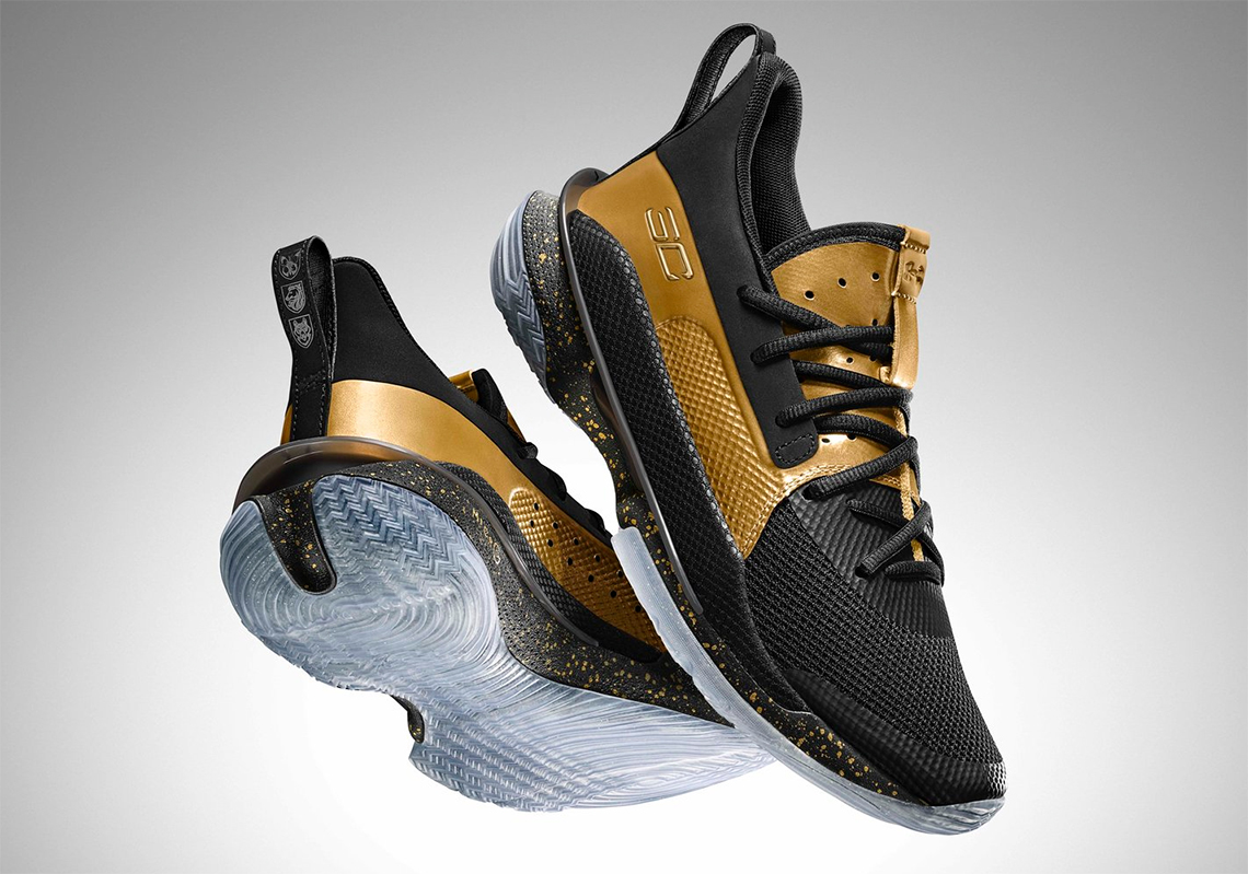 stephen curry shoes gold and black