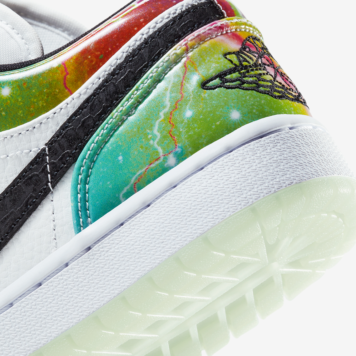 Air Jordan 1 Low Galaxy Wmns Cw7310 909 7